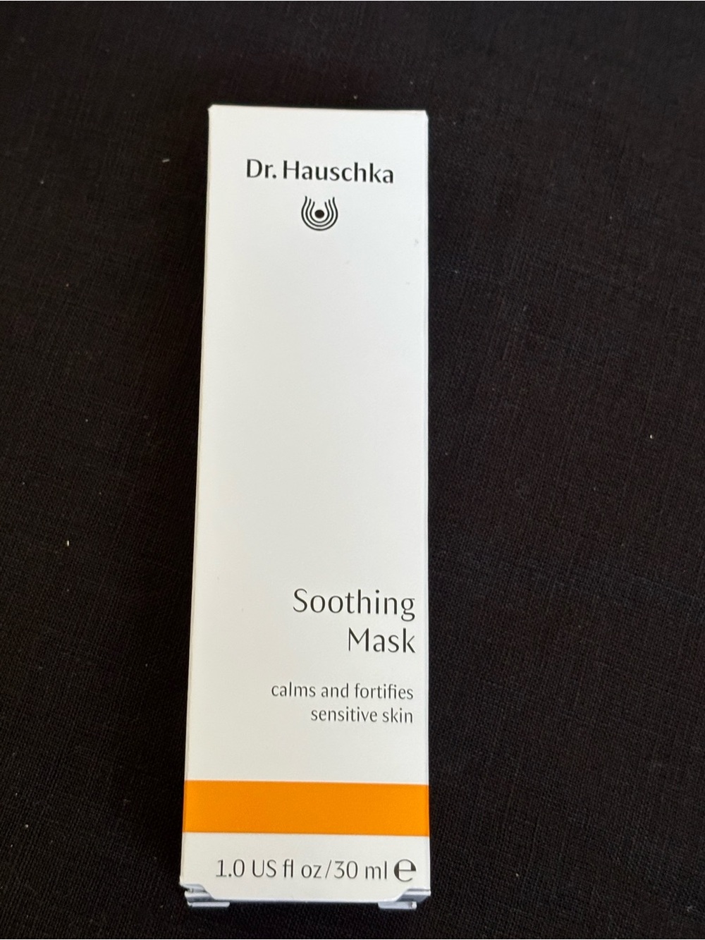 Dr Hauschka Soothing Mask *slightly past date- see photos